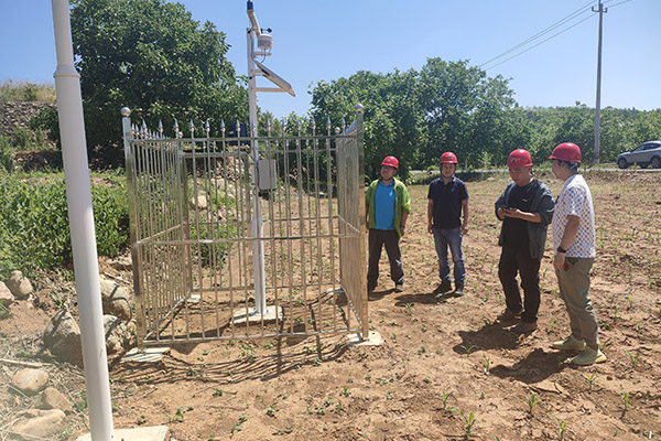 噪聲揚塵監(jiān)測站圖片2 噪聲揚塵監(jiān)測站圖片2